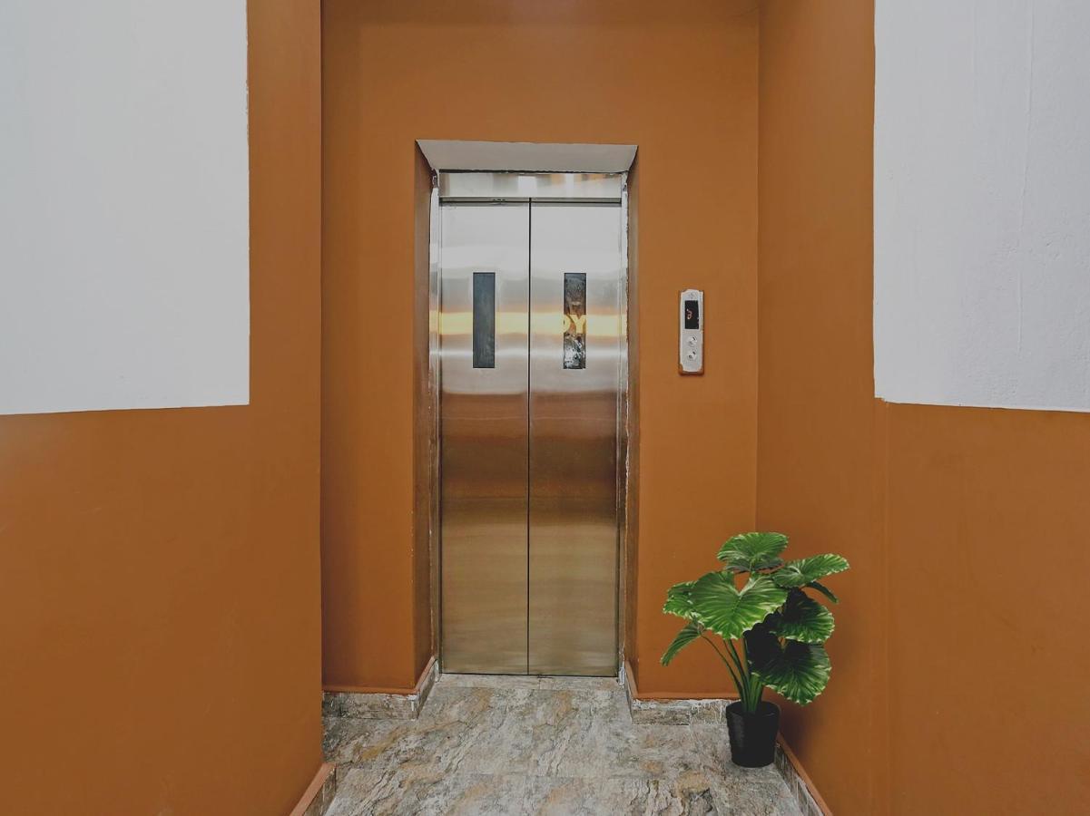 Hotel O Seven Inn Μπουμπάνεσβαρ Εξωτερικό φωτογραφία